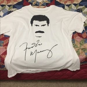 Freddie Mercury white shirt